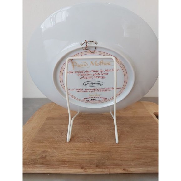 Vintage Nori Peter Arctic Spring Series Ceramic Plate 'Proud Mother', Wall... - Picture 4 of 4